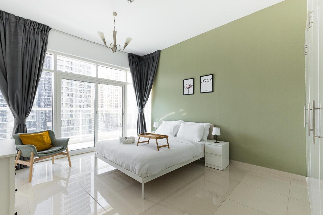 Lovely Unit With Marina View Vila Dubai Exterior foto